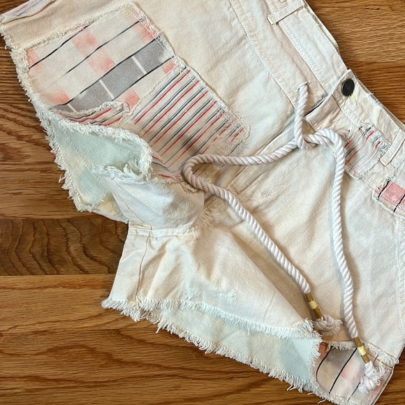 Free People Patchwork Distressed Cotton/Linen Drawstring Shorts Size 4 NWT - Picture 8 of 12